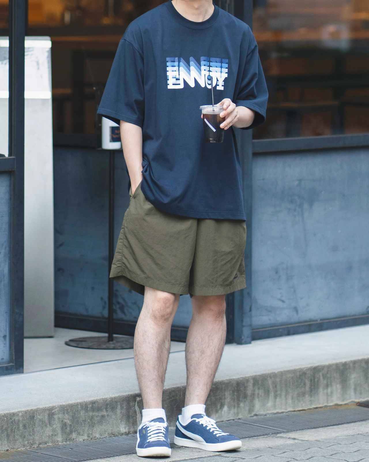 【Tシャツ × ハーフパンツ】だけで、こんなにシャレる。 センスいい大人の「ワンツーコーデ」