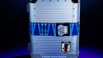 サッカー日本代表、ラゲッジブランド『FPM Milano』と契約！選手は「BANK S Spinner53」ベースの特別デザインを使用へ