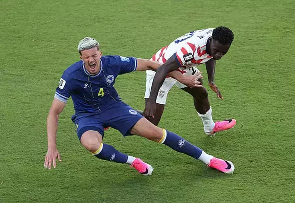 「線引きはどこに」FA幹部も困惑——W杯を揺るがした退場処分の"ダブルスタンダード"