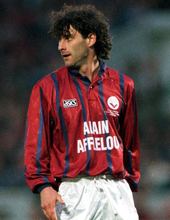 実は日本の「アシックス」と契約していた欧州の6チーム