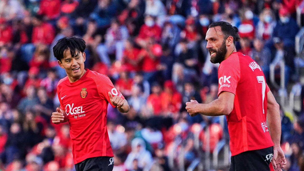 久保建英の「最強の同僚ストライカー」6名