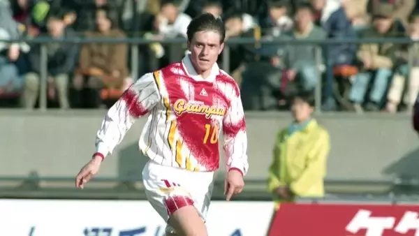 “聖地”に「妖精」が帰ってくる！ストイコヴィッチ氏、4月19日のパロマ瑞穂スタジアムこけら落とし試合に来場決定…特別ユニも