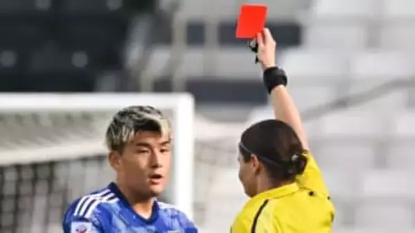 U-23日本代表DF西尾隆矢、中国戦で一発退場…「ロナウドよりもはるか悪い」と中国有名解説者