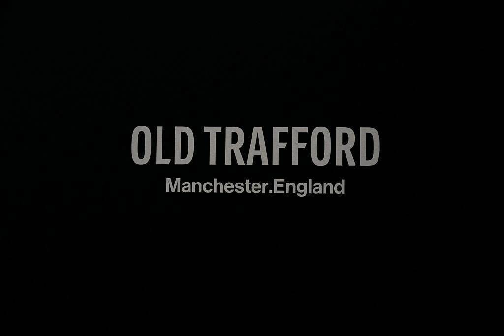 Jリーグオフィスのチャンピオンモニュメントを撮影！J1連覇の神戸とリーグ杯覇者の名古屋のラッピングは迫力満点