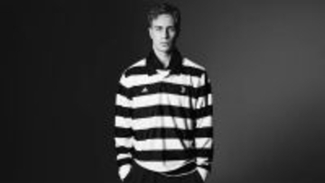 まさかのボーダー柄！ユヴェントスが90年代に触発の「ポロシャツ風ユニフォーム」を発表