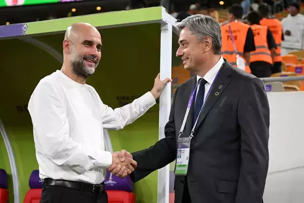 『代表監督の道を蹴って浦和を選んだ』解任も感謝の声が止まらないポーランド人指揮官に現地メディアも反応