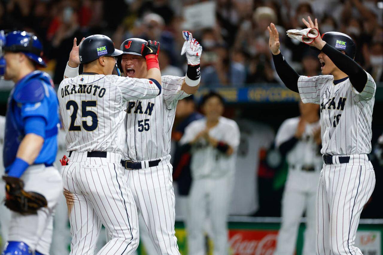 28本でトップを走る村上を大谷・岡本が追走――日本人3人が迎える"前人未到"の30本塁打ライン
