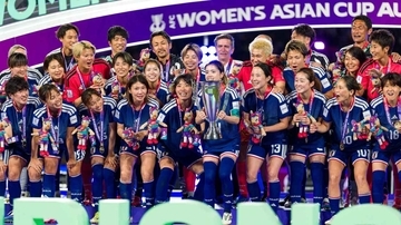 なでしこジャパン、アジア杯優勝！「僕にまで優勝メダル」とコロッケバターチキンカレーを用意していた西シェフが感謝