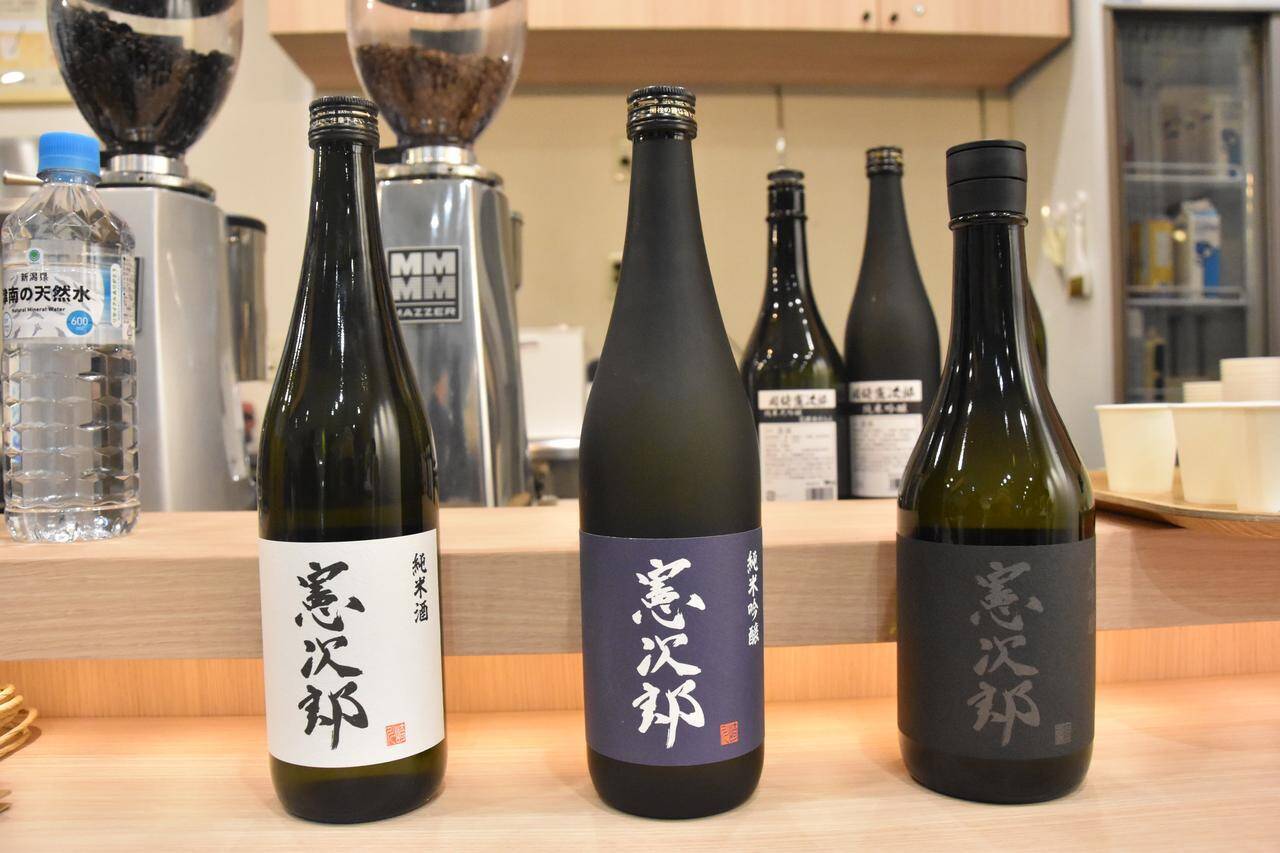 侍ジャパンメンバーや甲子園V投手も。ヤクルトOB5選手が池袋で「ファンに感謝の想いを伝える」交流イベントを開催