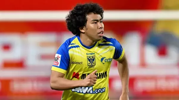 「残るのは僕だけかも（笑）」日本人8人所属の欧州1部チーム、大流出！？24歳日本人選手が現地で『爆笑コメント』