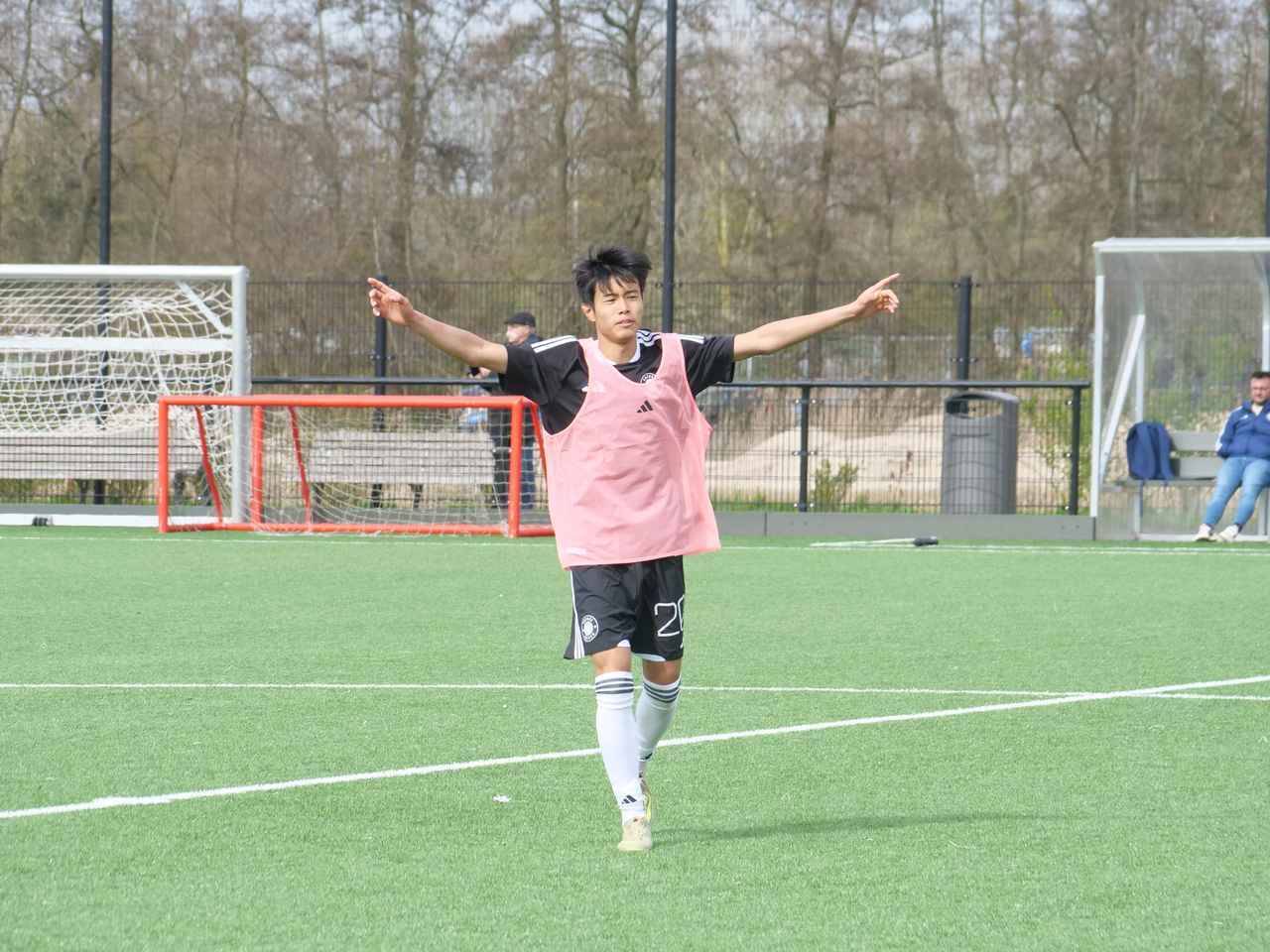 「長身で縦に速い」G大阪ユース逸材が体感したオランダサッカー、W杯期待の選手についても明かす