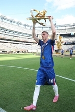 NIKE“ファントム移籍”のチェルシーエース、大人気ゲームとのコラボスパイクを着用開始！9月29日発売