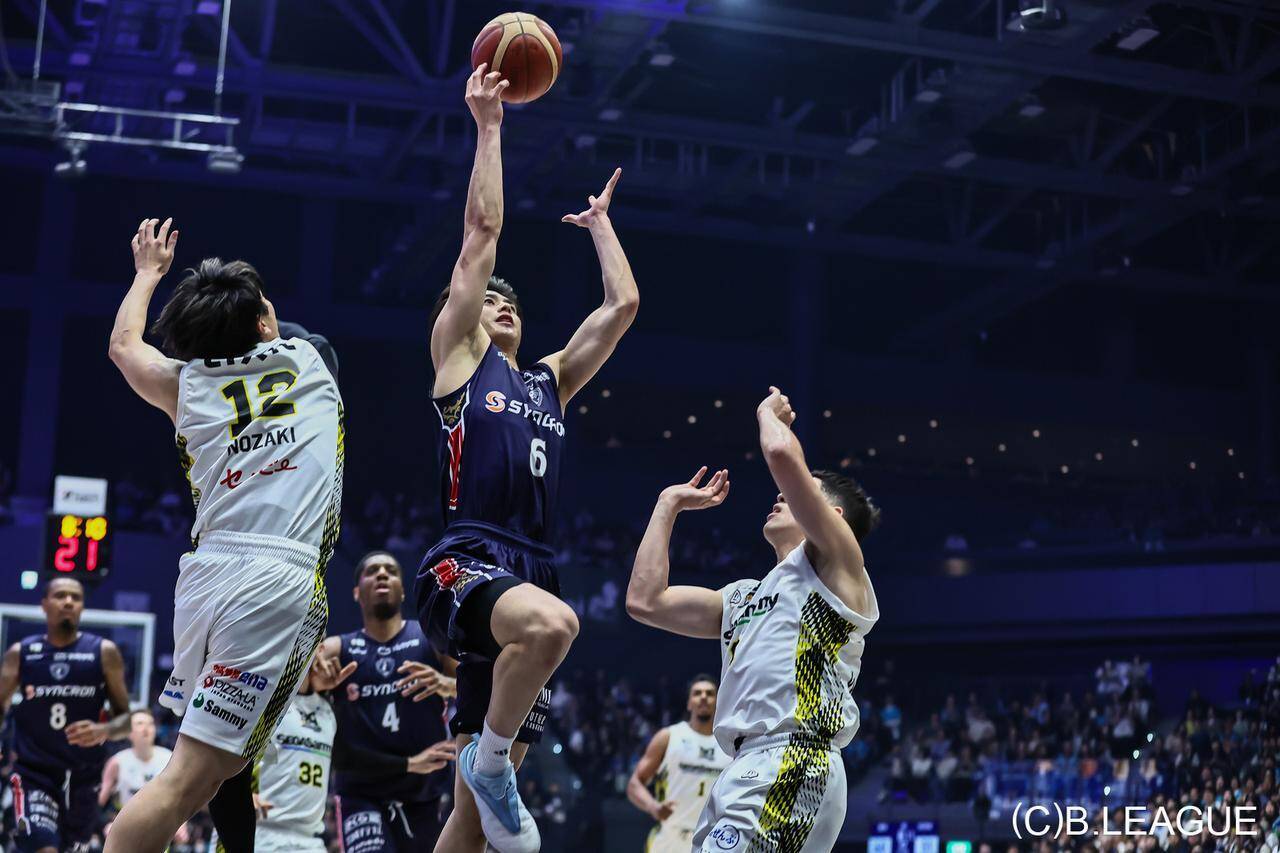 新人王候補、ドラフト指名選手が奮闘中…Bリーグはレギュラーシーズン佳境。サンロッカーズ渋谷はラスト青学開催へ【Pick Up B.LEAGUE】