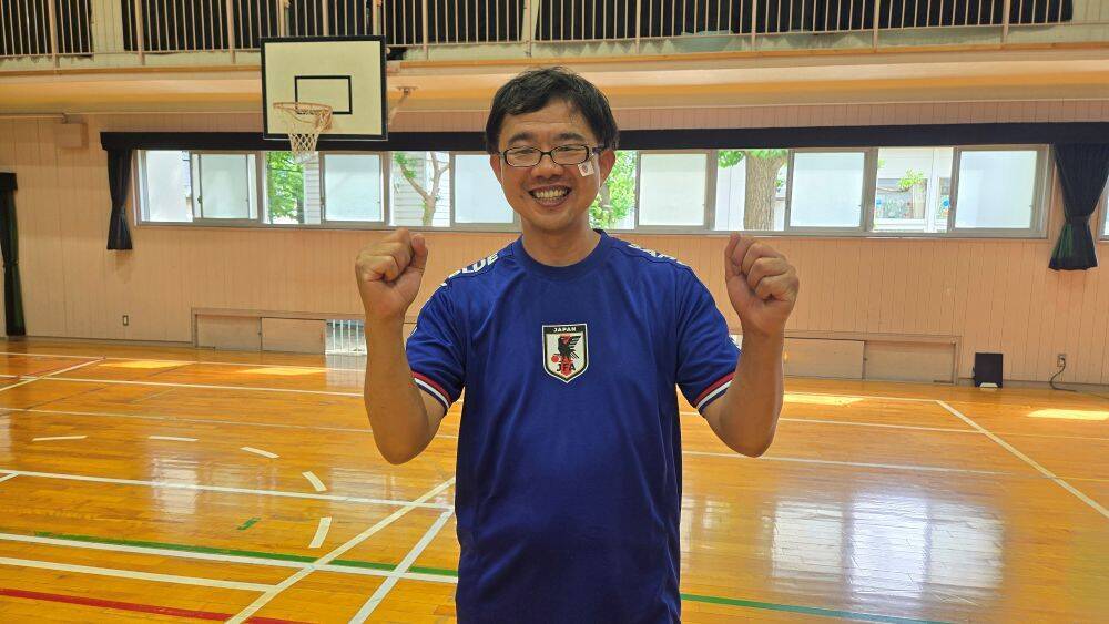 関西でもW杯に熱狂！堂安律の母校「浦風小学校」で日本代表vsチュニジア応援イベント開催