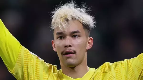 21歳ブレーメンGK長田澪、「夢のような物語」と現地紙が成長を称賛！ブンデス1位の記録も