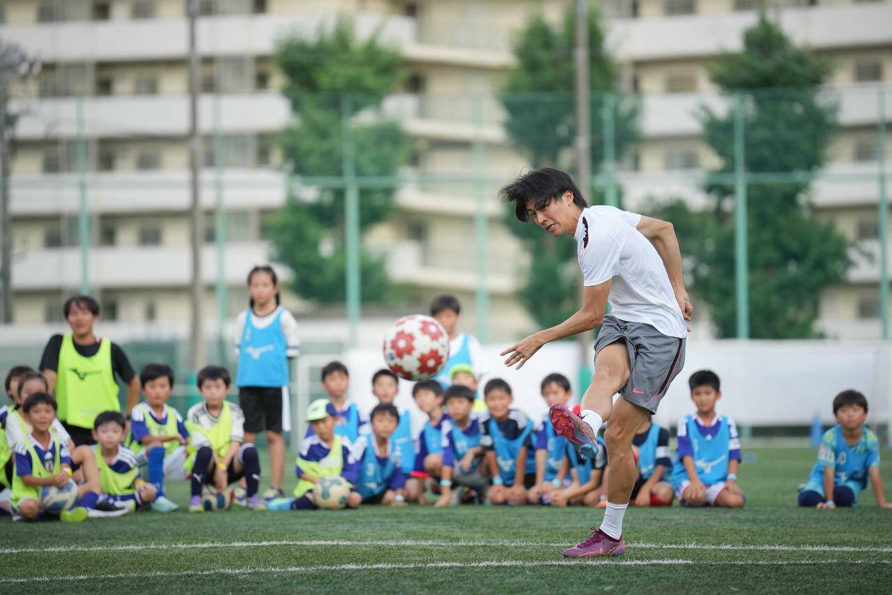 「嫌いな選手はいますか？」中村敬斗、小学生の“ド直球質問”に返した答えは