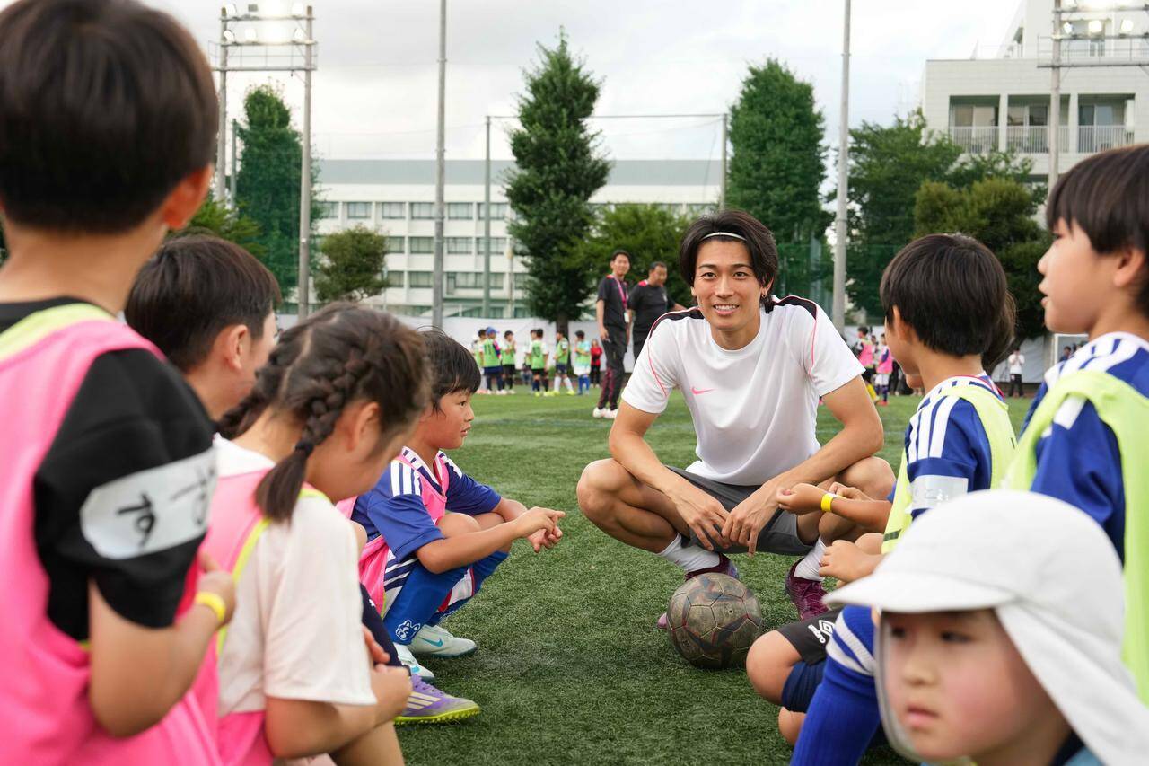 「嫌いな選手はいますか？」中村敬斗、小学生の“ド直球質問”に返した答えは