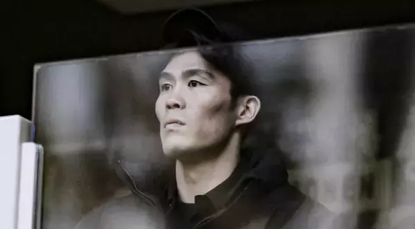 冨安健洋、ついに476日ぶり復帰か！「アヤックスデビューの可能性」も監督は慎重