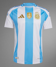 アルゼンチン代表、コパ・アメリカ2024に向けた新ユニフォームを発表！「W杯王者の栄光」を表現