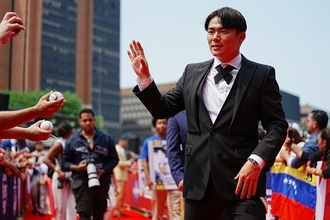 「エリートだ」米記者が山本由伸に送った"最上級"評価——決め手は私服の"あるアイテム"