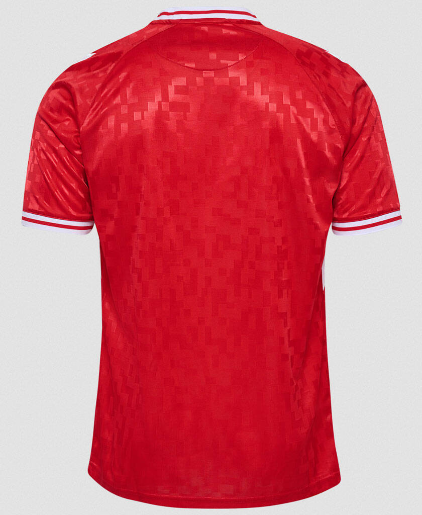 デンマーク代表、EURO2024に向けた新ユニフォーム発表！ゲーム「テトリス」のようなユニークデザイン