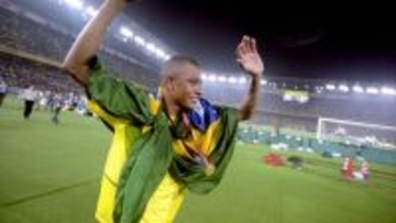 ブラジル代表のレジェンド、なぜか高市総理と2ショットする姿が見つかる