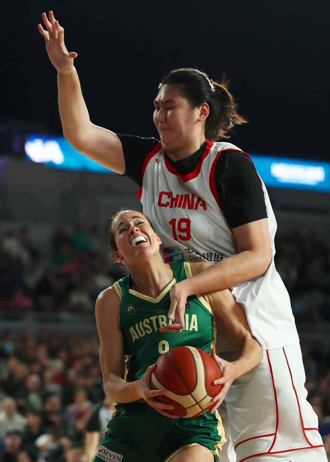 「あんな体格の女性と対戦したことない」身長2.23メートルの19歳中国女子選手、対戦相手の度肝を抜く！趣味がかわいかった