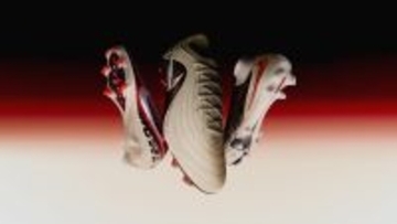 NIKEの女性向けサッカースパイクコレクション「ユナイテッドパック」、第3弾が登場！“003”はバーガンディ×アニマルプリント