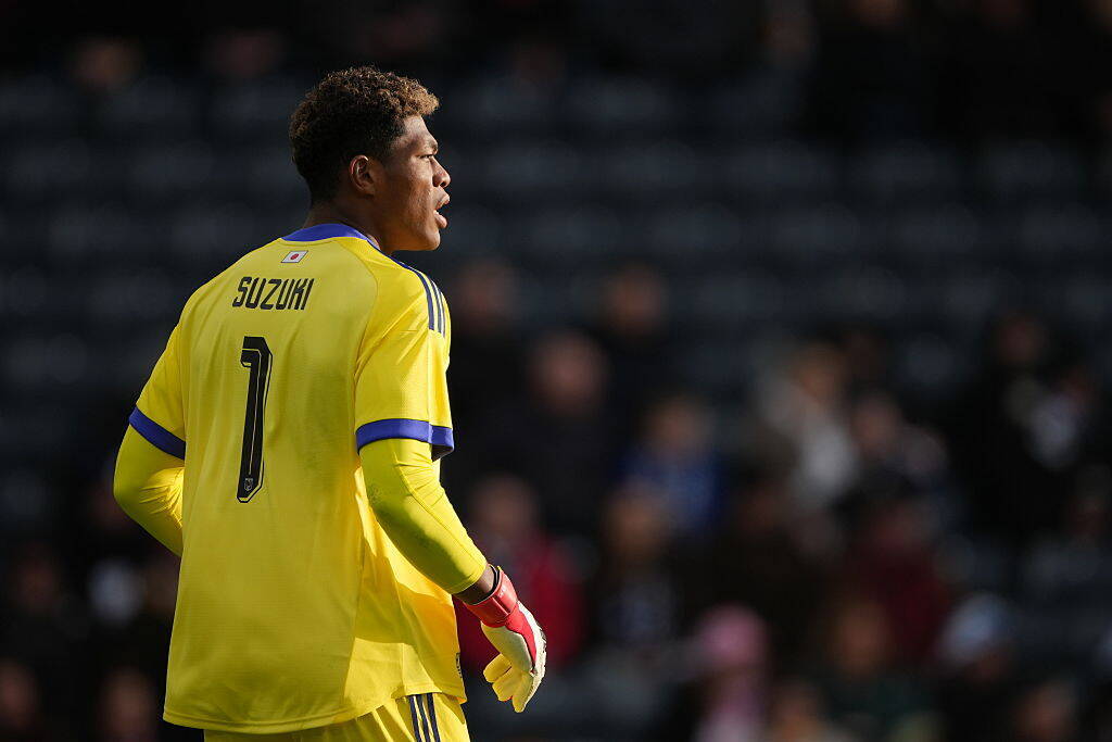 日本代表、『3人の鈴木』が全員一緒に先発出場！海外でも話題に