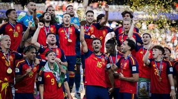 W杯優勝スペイン代表、塩試合なのは強すぎるせい！？吉田麻也が吐露 「4年前によくあのチームに勝ったなぁ…」