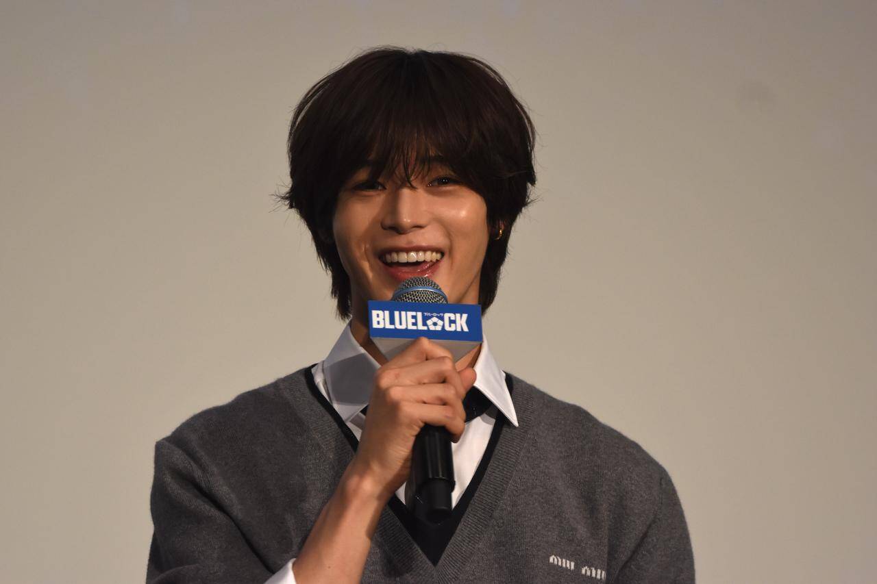 「尊敬の気持ちが」俳優の高橋文哉、W杯で『ブルーロック』な“エゴさ”を感じた日本代表の選手は？