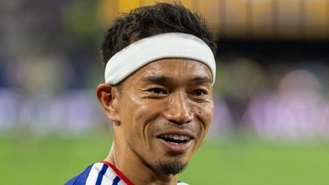 日本代表、システム再変更！？長友佑都が歓迎するワケ 「そうなると俺みたいな選手は結構つらい…いる場所なくなる」