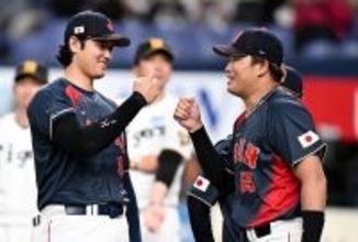 「無安打なら翔平さんと同じ髪型に」村上宗隆が本塁打で阻止した"屈辱"