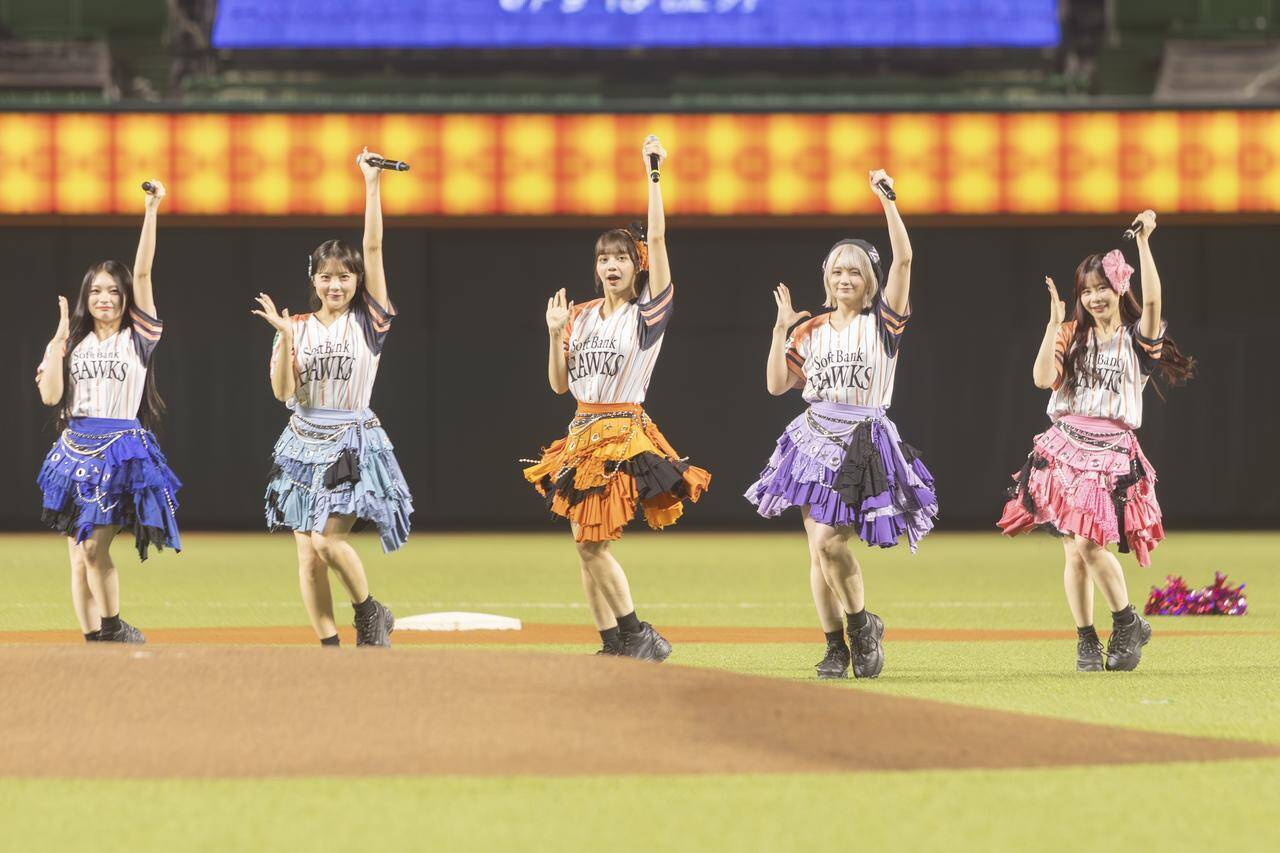 CANDY TUNEが『倍倍FIGHT!』を福岡で披露！3周年記念ライブの見所も語る