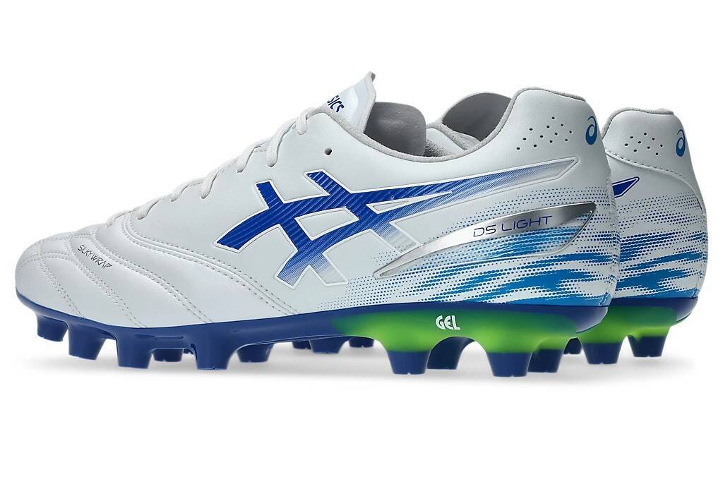 アシックス、新サッカースパイク『DSライトPRO』を発表！プロ選手が“試合で選ぶ一足”…欧州再挑戦の日本代表FW原大智が着用
