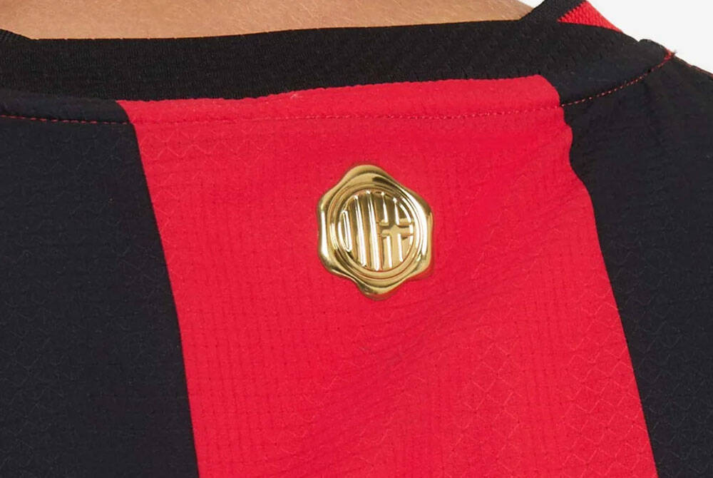 ミランが2026-27新ユニフォームを発表！背中の立体刻印で「手紙」をイメージ