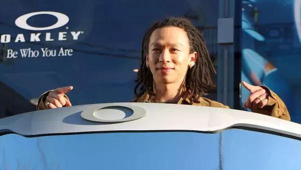 オークリーからスノーボーダー平野歩夢シグネチャーゴーグルが初登場。平野選手が想いを語る