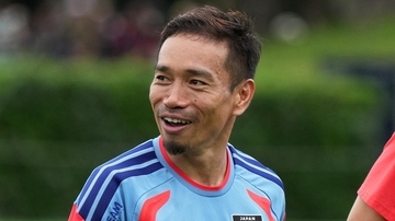 W杯直前の日本代表、14年ぶりにアイスランドと再戦！当時25歳だった長友佑都が不在だったワケ