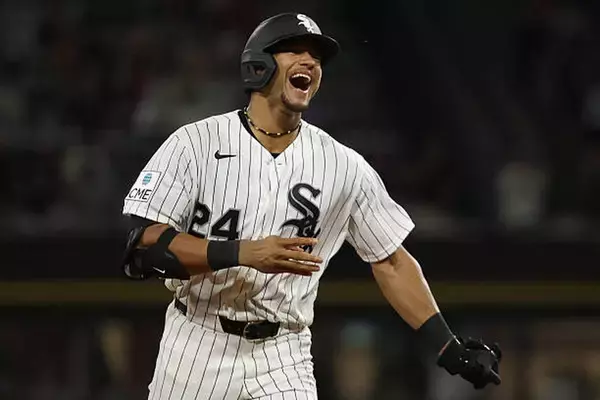 初打席は三振だったルーキーが延長10回にサヨナラ弾、「声も聞こえなかった」MLB史上5人目の快挙