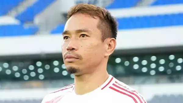 いよいよ発表か…去就未定の39歳・長友佑都がFC東京の試合前に挨拶へ「色々勘ぐっちゃう」