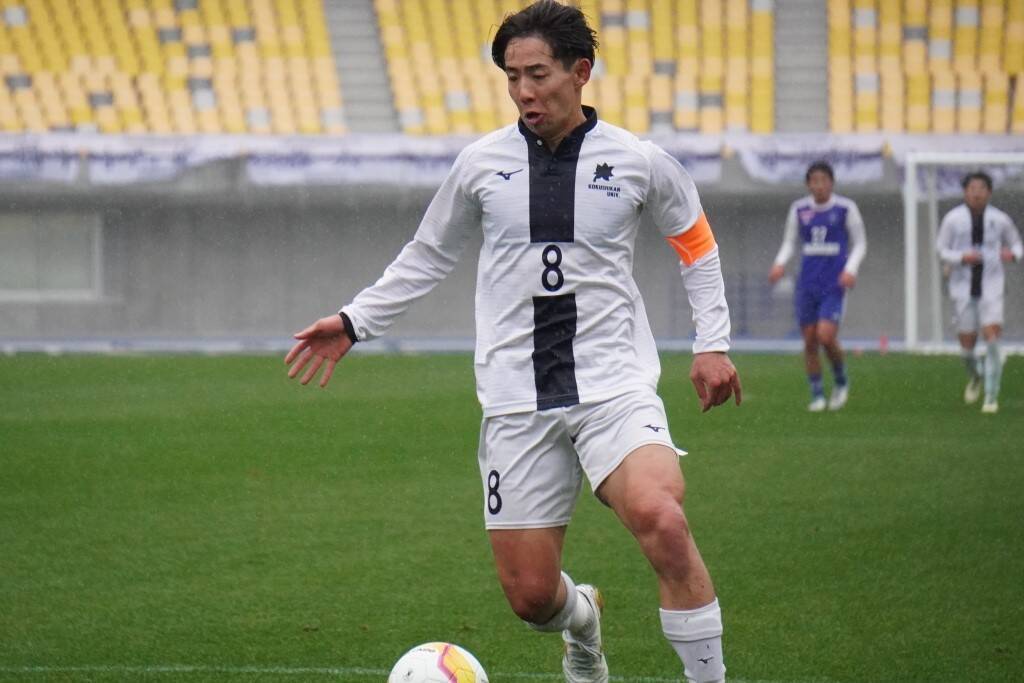「熊本サポーターに希望を…」ロアッソ熊本入団内定の吉岡優希、先制弾で国士舘大を12年ぶりのインカレ決勝進出に導く