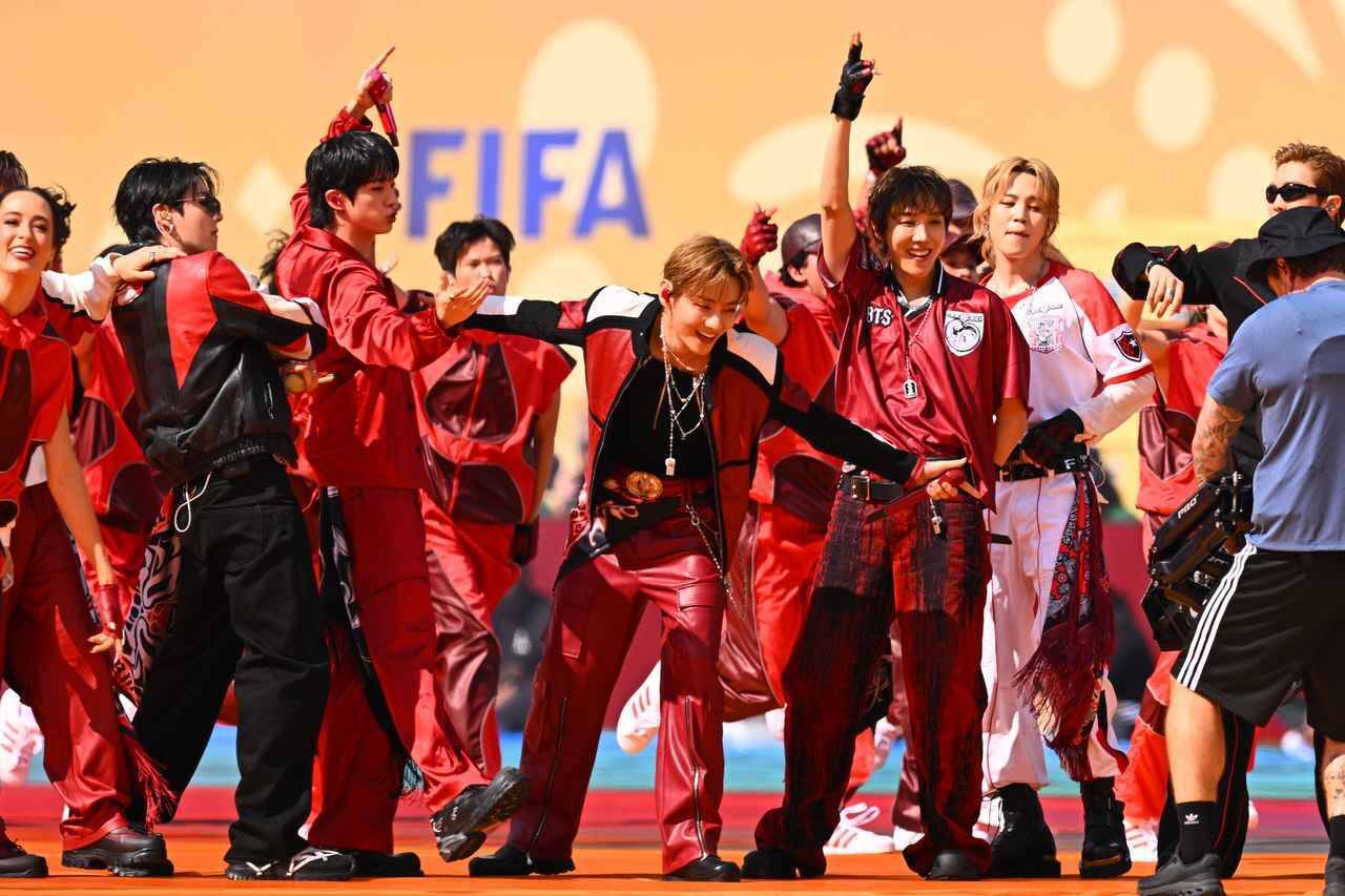 『W杯初のハーフタイムショーはクソ』BTSら超豪華出演陣も…レジェンドが切り捨てる