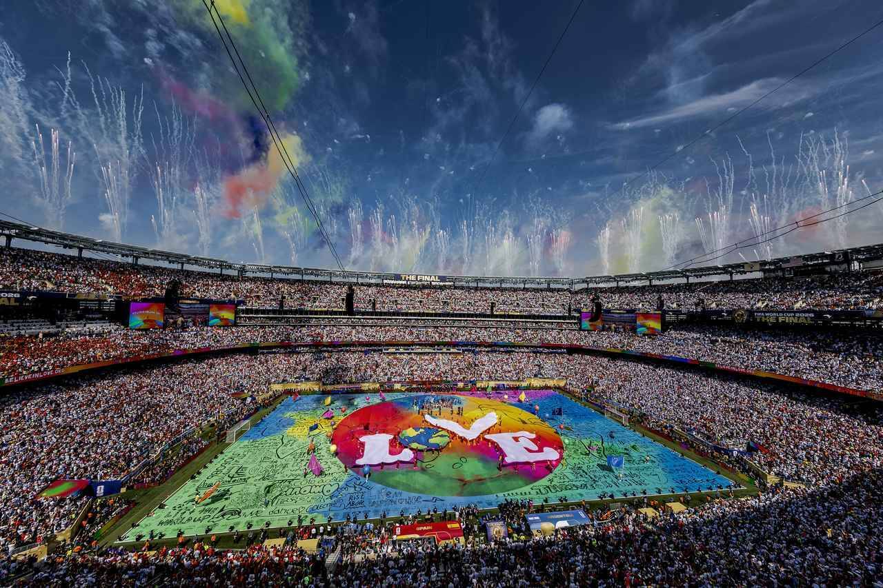 『W杯初のハーフタイムショーはクソ』BTSら超豪華出演陣も…レジェンドが切り捨てる