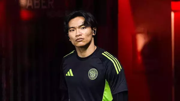 禁断のいいね！？28歳日本人選手のSNSに海外名門ファンがざわつく…「どうでもいいだろ」と擁護も