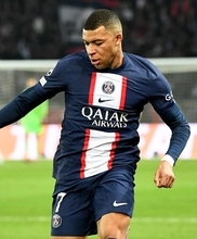 カタール代表よりも有名！？「QATAR AIRWAYS」と契約した6つのチーム