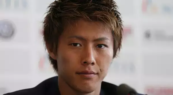 『顔がとにかく好き』『海外移籍の4時間前に付き合った』『台本でひとみ婆さん役』柿谷曜一朗氏、妻・丸高愛実さんとの秘話告白