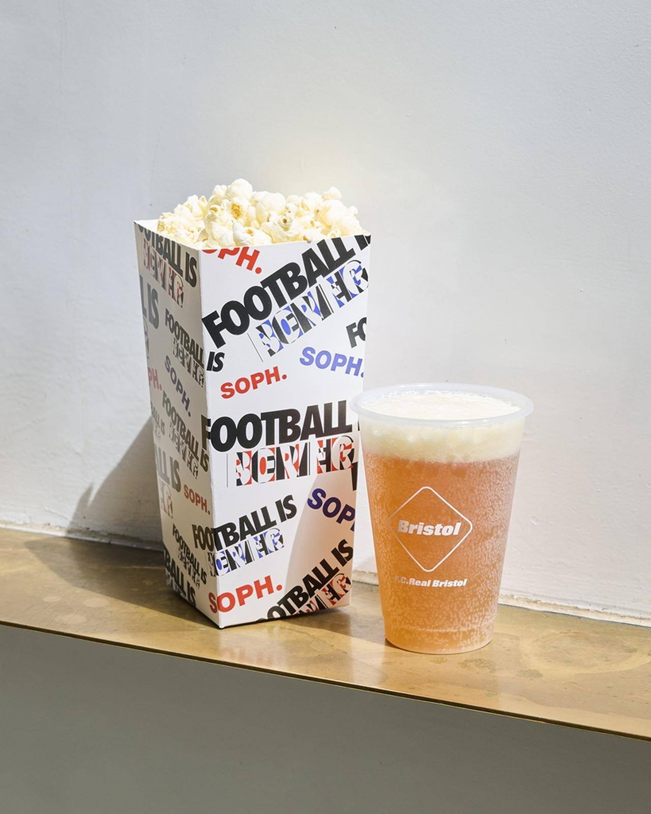 サッカー好き集合の「FOOTBALL IS NEVER BORING presented by SOPH.」、東京・表参道『V.A.』で5月15日から期間限定オープン！