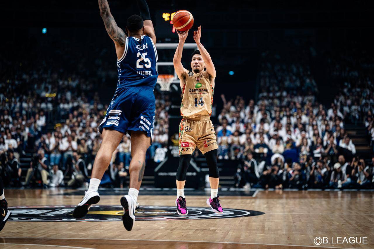 運命の第3戦は26日（火）19時 〜！Bリーグ初優勝へ、創設5年目の長崎が逆王手！馬場雄大は「長崎のために」 V・ファーレンの選手も応援に【Pick Up B.LEAGUE】