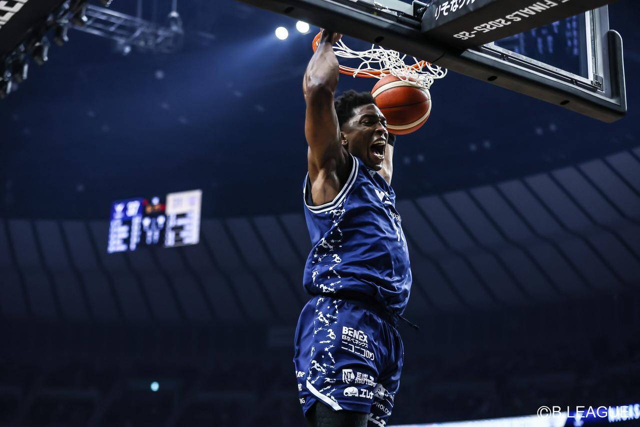 運命の第3戦は26日（火）19時 〜！Bリーグ初優勝へ、創設5年目の長崎が逆王手！馬場雄大は「長崎のために」 V・ファーレンの選手も応援に【Pick Up B.LEAGUE】