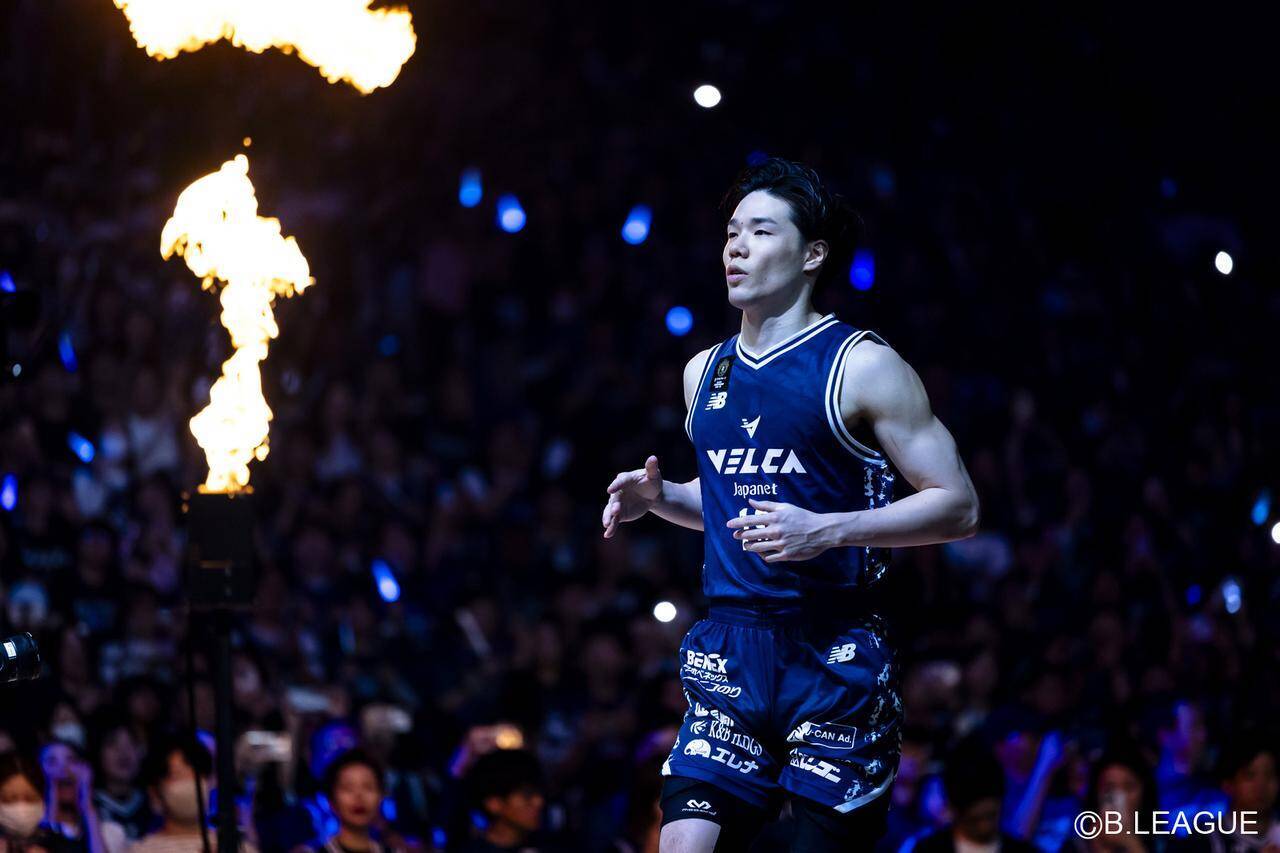 運命の第3戦は26日（火）19時 〜！Bリーグ初優勝へ、創設5年目の長崎が逆王手！馬場雄大は「長崎のために」 V・ファーレンの選手も応援に【Pick Up B.LEAGUE】